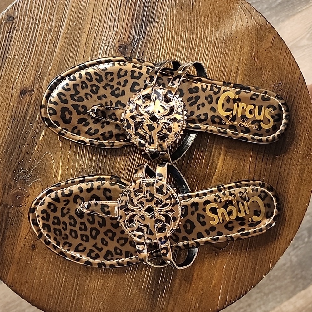 Circus by Sam Edelman animal print sandals sz 7.5
